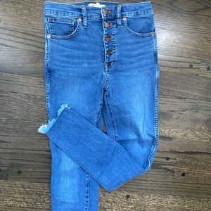 Madewell 10” High Rise Blue Cropped Ankle Jeans with Distressed Details Size 27